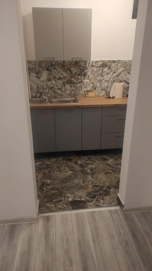 Garsoniera Turda Valeria Apartment Екстериор снимка