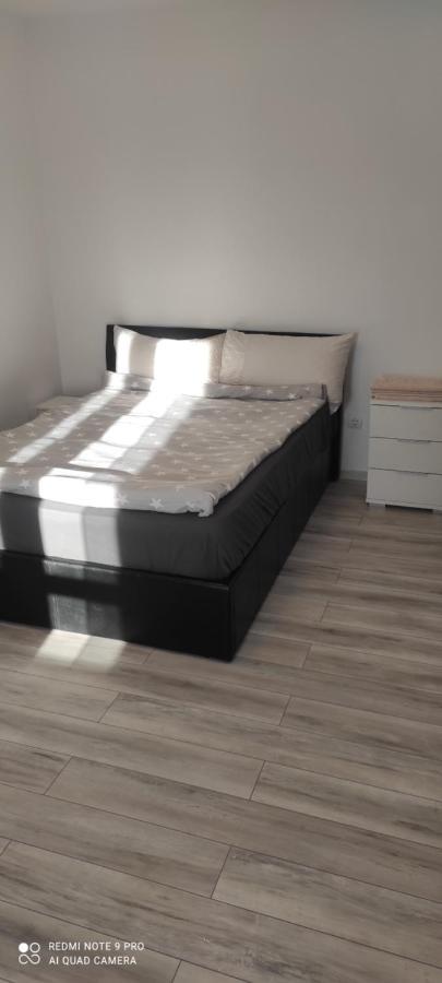 Garsoniera Turda Valeria Apartment Екстериор снимка